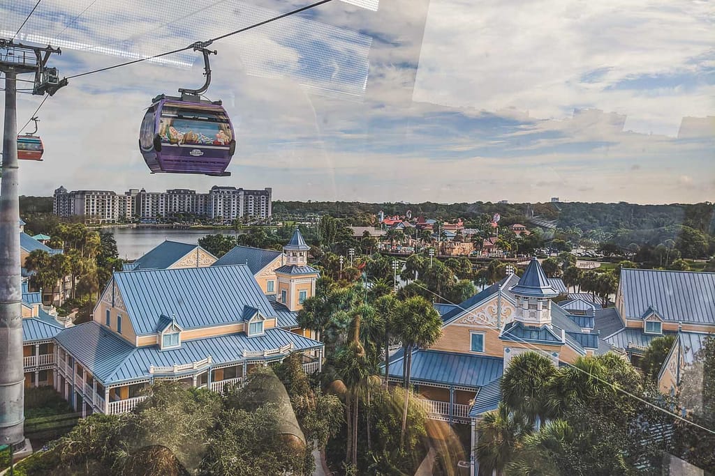 Skyliner gondola over World Disney World